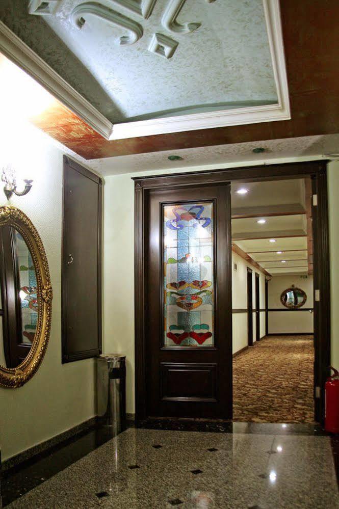 Omur Hotel Акчай Екстер'єр фото